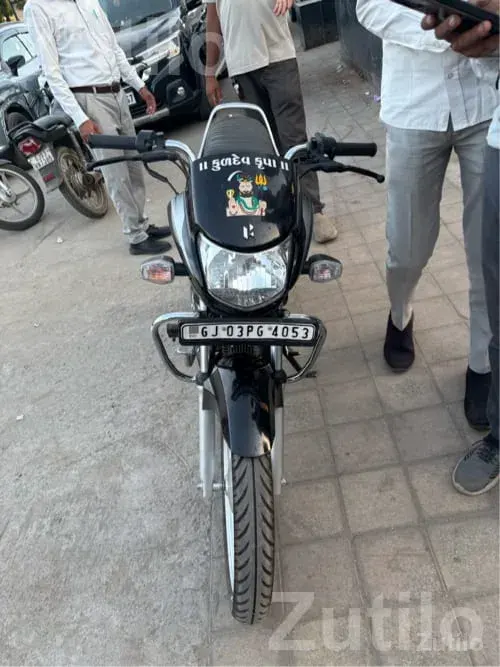 2025 Hero HF Deluxe Black Silver Bike - બાઇક્સ - રાજકોટ શહેર - Image 2