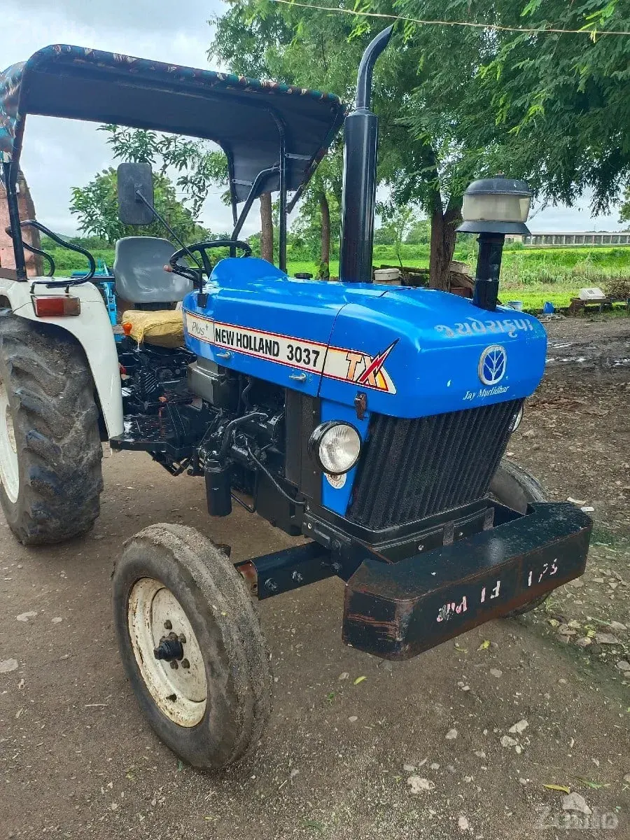 3037 new holland - Tractors - Bodeli Rural - Image 2