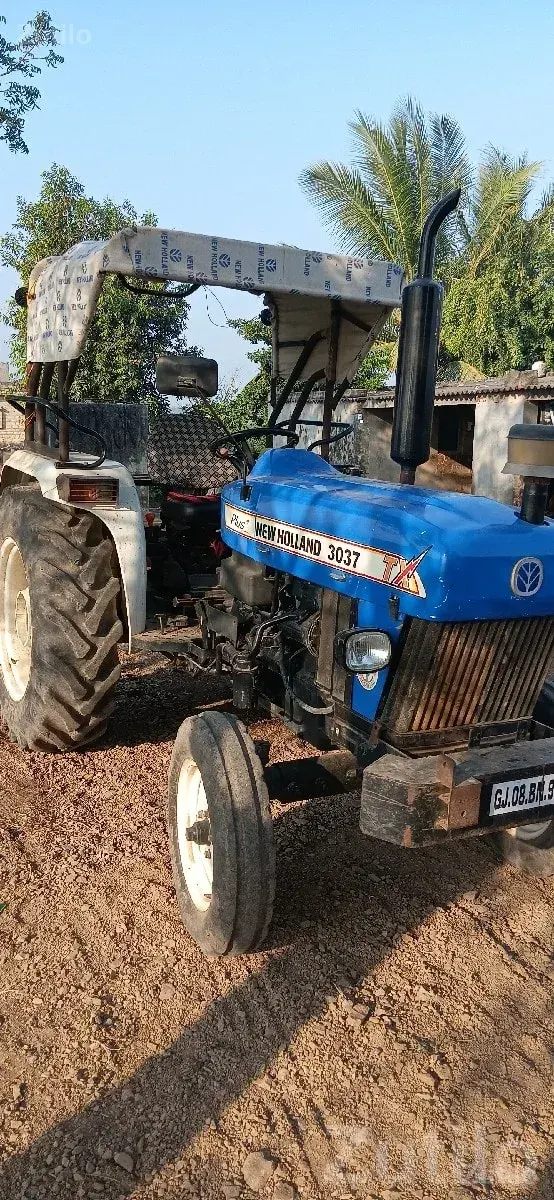 New Holland 3037 TX Plus Tractor - Tractors - Kalyanpur - Image 2