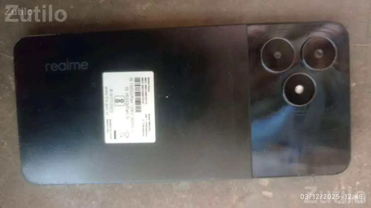 Smartphone with Cracked Display - Mobile Phones - Santalpur - Image 2