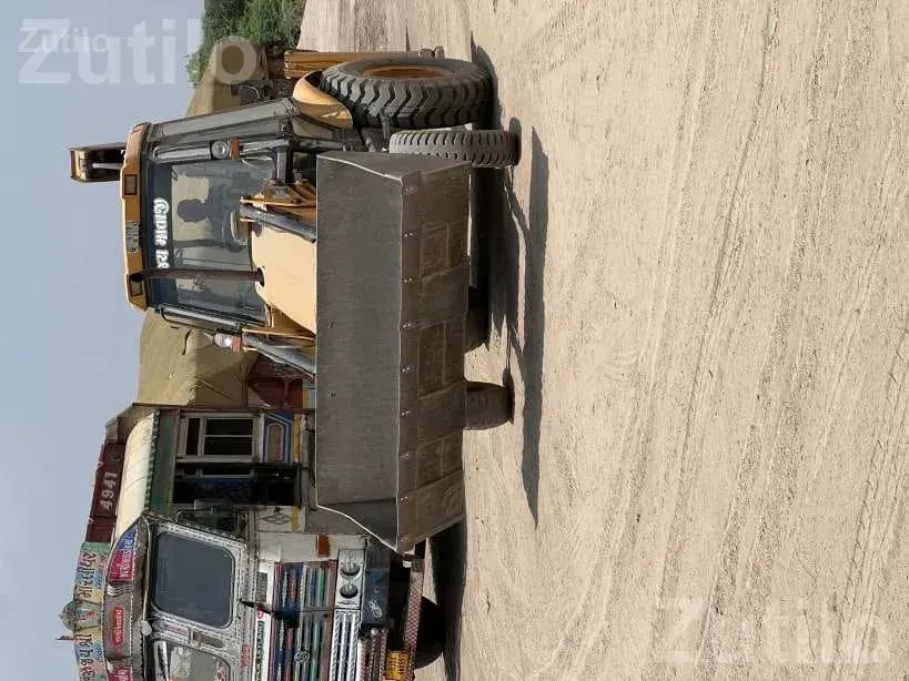 JCB Machine Available for Rent - Vehicle Rentals - Bhavnagar City - Image 2