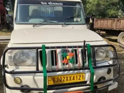 2015 Mahindra Bolero Maxi Truck 2 Owner