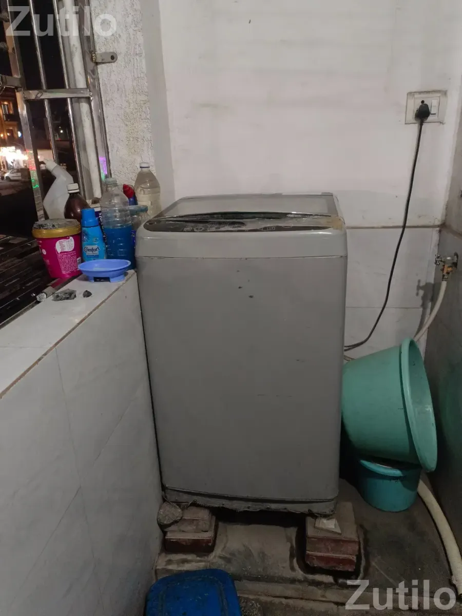 LG Washing Machine - Washing Machines - Udhna - Image 4
