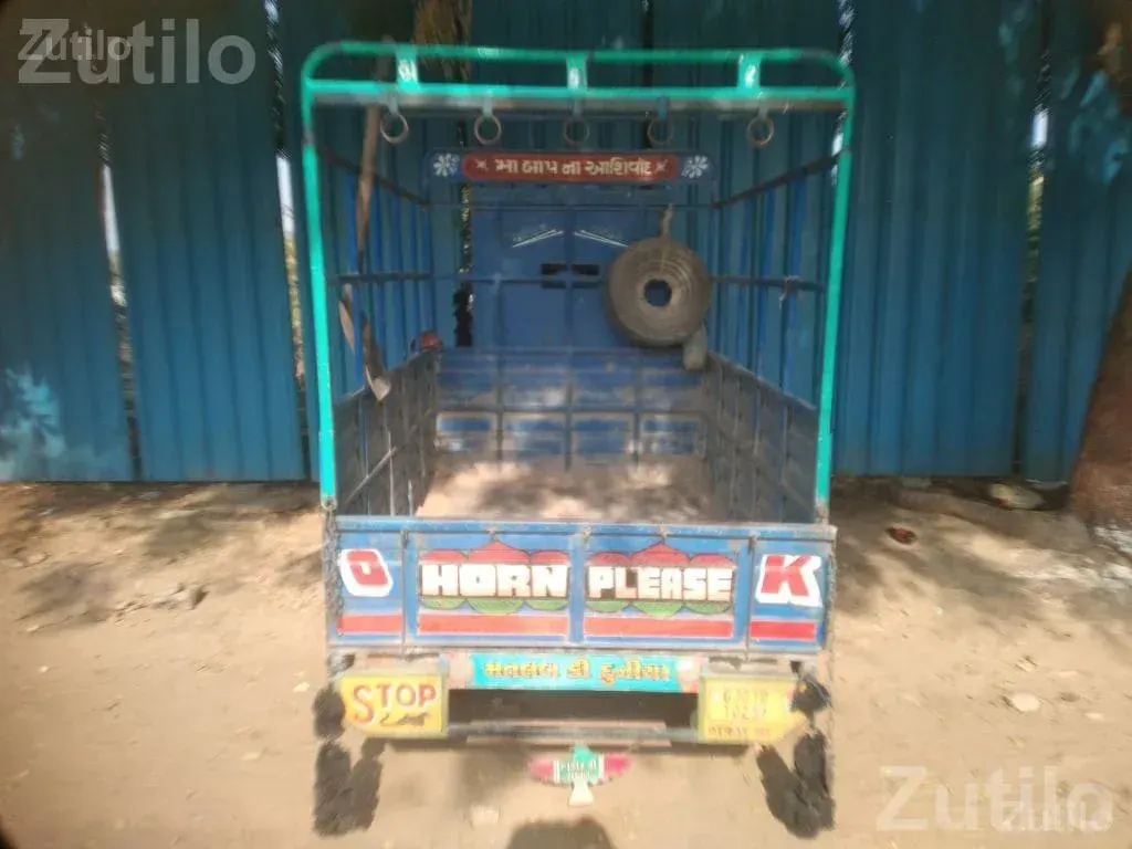 2013 Loading Tempo Commercial Vehicle - ટ્રક અને લોરી - અમદાવાદ શહેર - Image 3