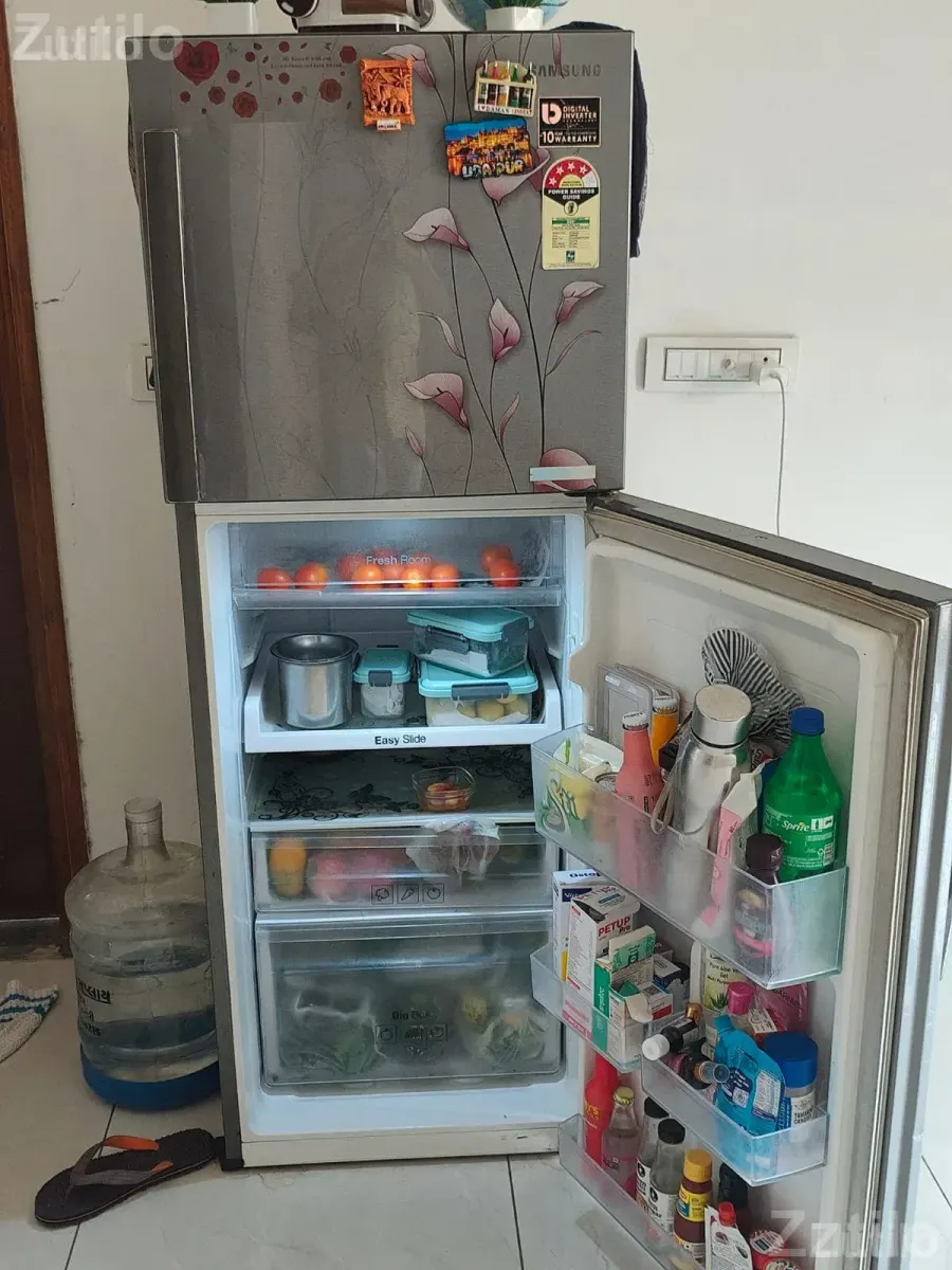 Samsung Refrigerator 253 ltr - ફ્રિજ - ગાંધીનગર શહેર - Image 2