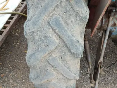 MRF 12.4-28 Tractor Rear Tyre for Sale MRF 12.4-28 Tractor Rear Tyre for Sale
