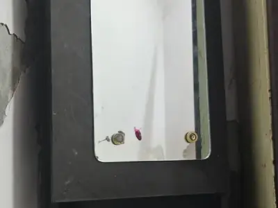 Dressing tabel(6 feet) with mirror and drawer Dressing tabel(6 feet) with mirror and drawer