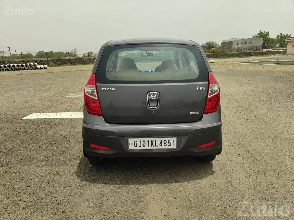 Hyundai i10 CNG – Clean Beige Interior - Cars - Jamkandorna - Image 4