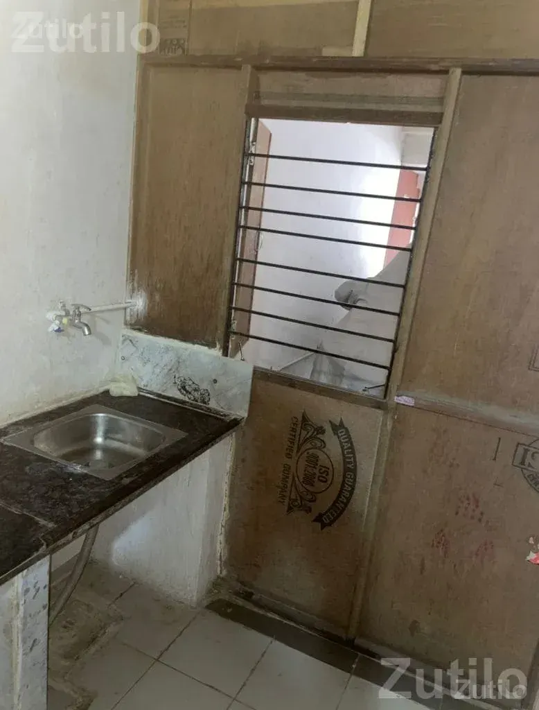 1 Room Kitchen for Rent for Girls - House for Rent - Rajkot City - Image 4