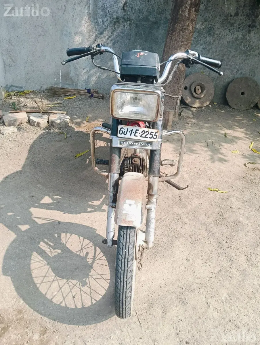 Hero Honda CD 100 Bike with RC Book - બાઇક્સ - ઉમરાળા - Image 4