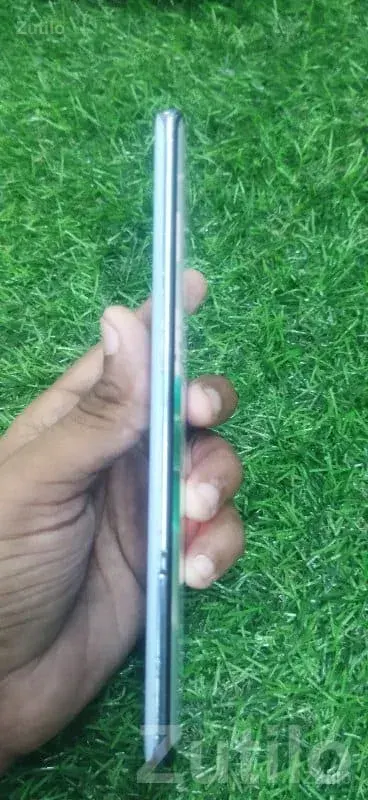 Vivo V27 Sleek Bezel-Less Smartphone - મોબાઇલ ફોન - માંગ્રોળ - Image 2