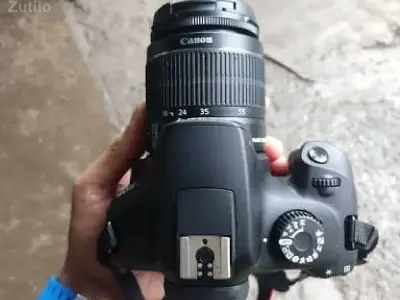 Canon DSLR EOS 3000D with Zoom Lens Canon DSLR EOS 3000D with Zoom Lens