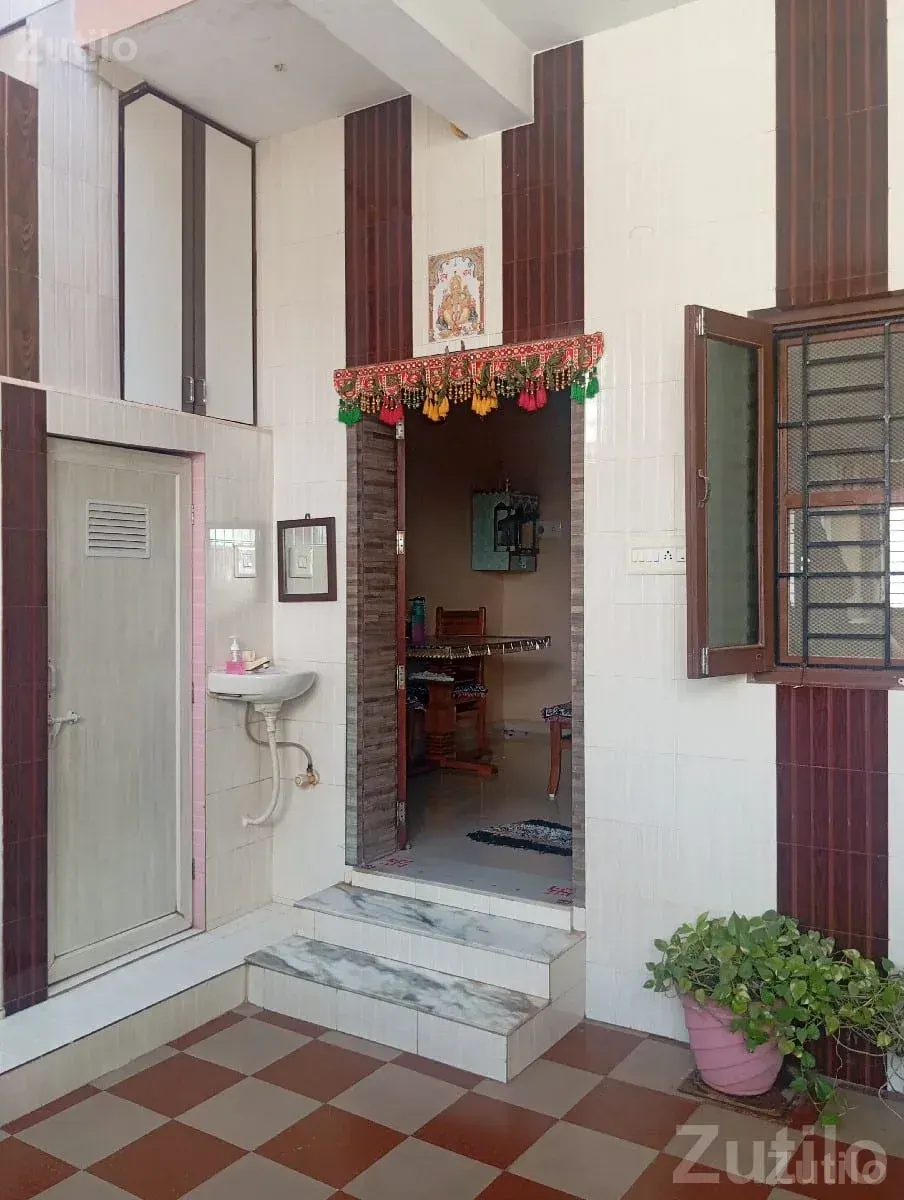 3BHK Tenement House for Sale in Veraval - House for Sale - Veraval - Image 2