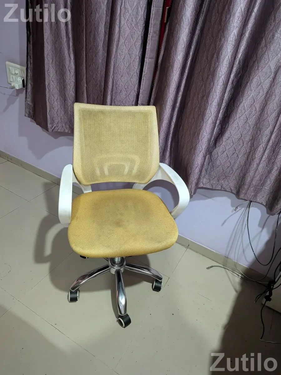 Office chair - ઓફિસ ફર્નિચર - વડોદરા શહેર - Image 2