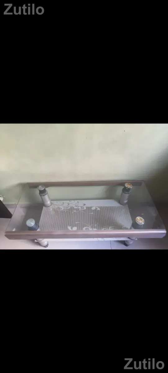 Mirror tea table - ખુરશી, સ્ટૂલ અને બેઠક - સુરત શહેર - Image 1