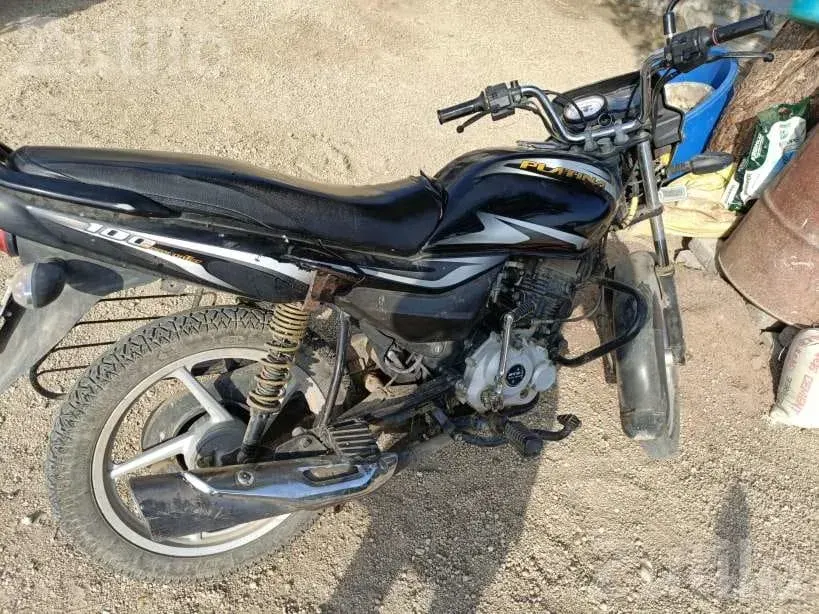 Bajaj Platina 2017 Motorcycle - બાઇક્સ - ઈડર - Image 2