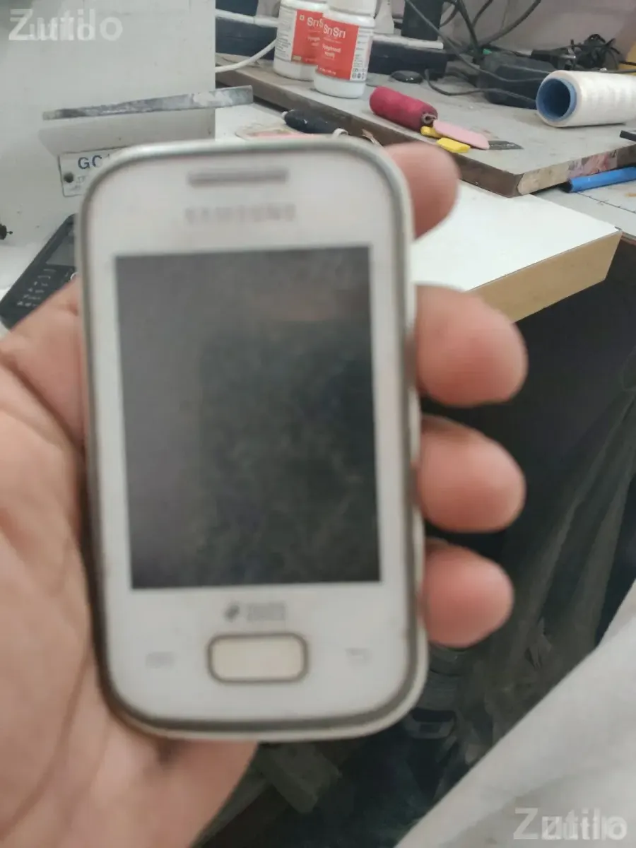 Nokia and Samsung Mobile Phones - Mobile Phones - Jalalpore - Image 4
