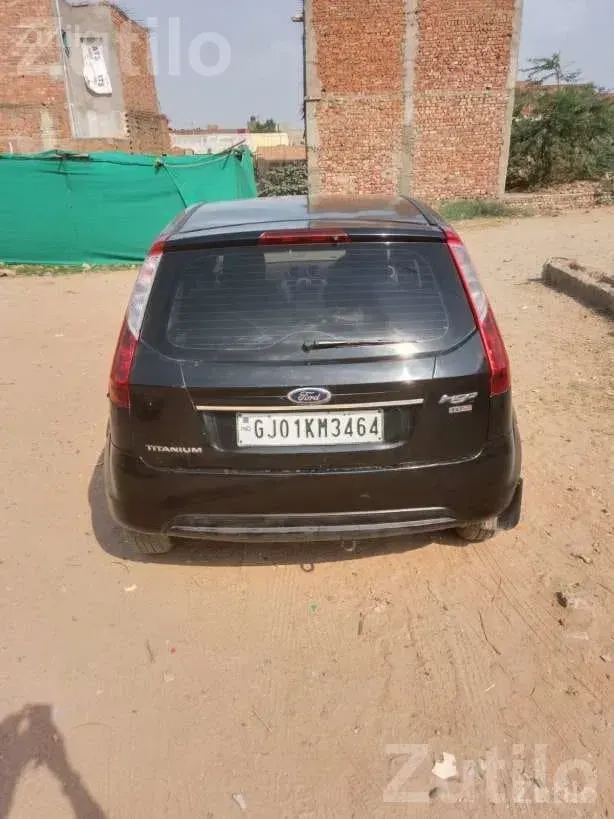 2011 Ford Figo Diesel Black Titanium - Cars - Sanand - Image 5
