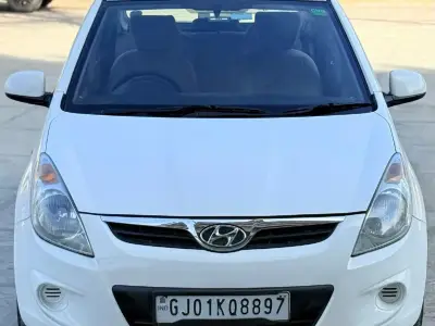 I20 Magna Petrol / Cng I20 Magna Petrol / Cng