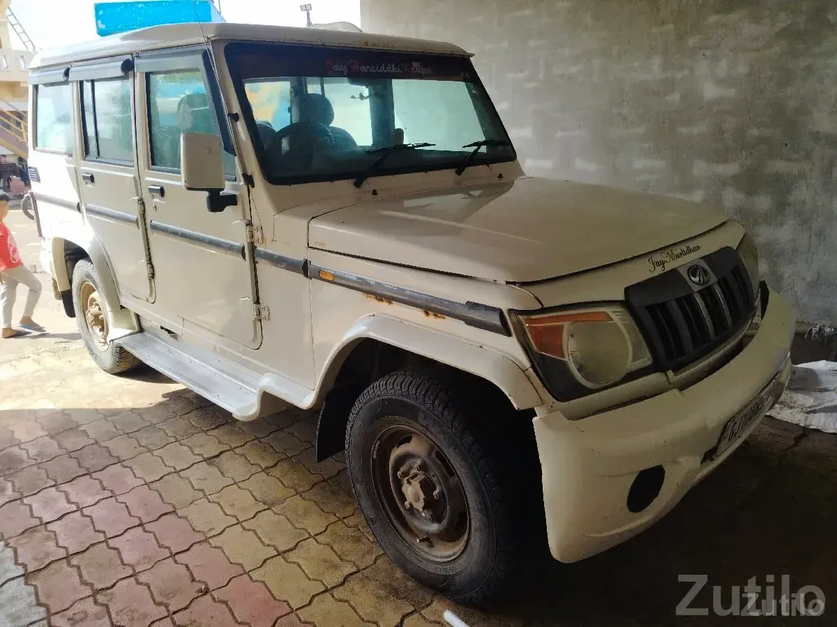 Mahindra Bolero 7 Seater White SUV - Cars - Bhanvad - Image 3