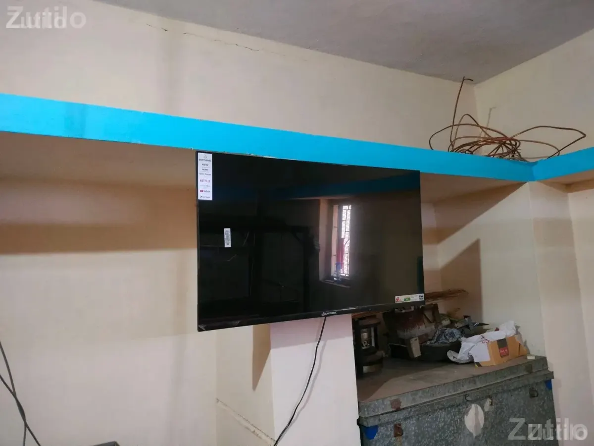 43 Inch Smart LED Android TV - ટીવી - સુરેન્દ્રનગર શહેર - Image 4