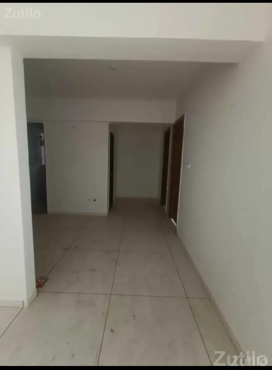 2 bhk flat માધાપર સર્કલ પાસે - House for Sale - Rajkot City - Image 4