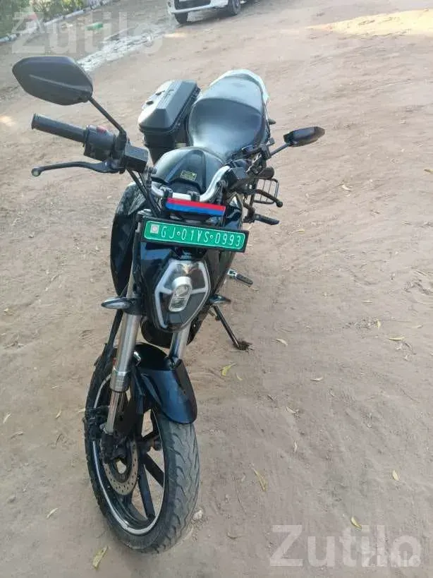Revolt RV400 Electric Bike with New 2025 Battery - બાઇક્સ - ભાભર - Image 5
