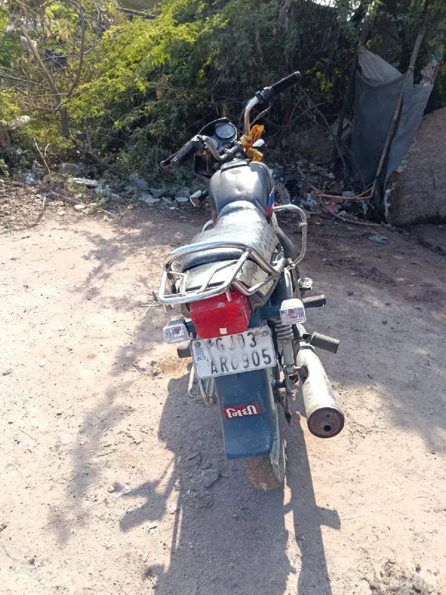 Hero Splendor 2007 Used Bike for Sale - Bikes - Bhanvad - Image 2