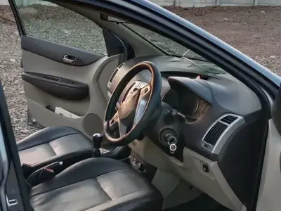 Hyundai i20 Asta Top Model, Clean Interior Hyundai i20 Asta Top Model, Clean Interior
