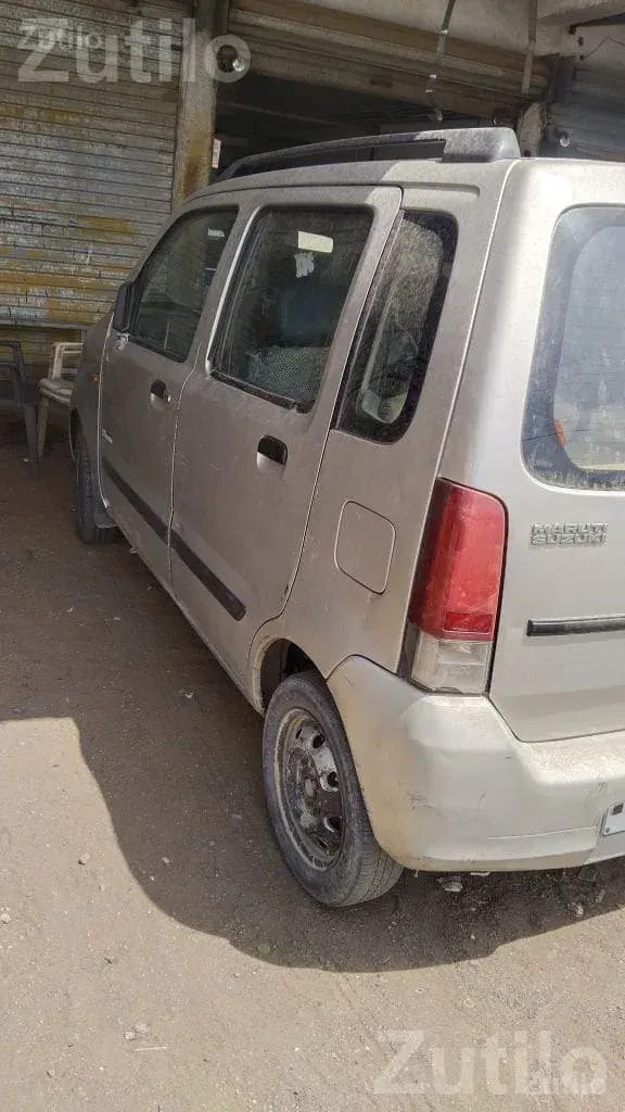 Maruti Suzuki WagonR VXI CNG Petrol AC - કાર - રાજકોટ શહેર - Image 4