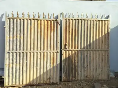 Strong Iron Gate, 8 ft x 5.6 ft Strong Iron Gate, 8 ft x 5.6 ft