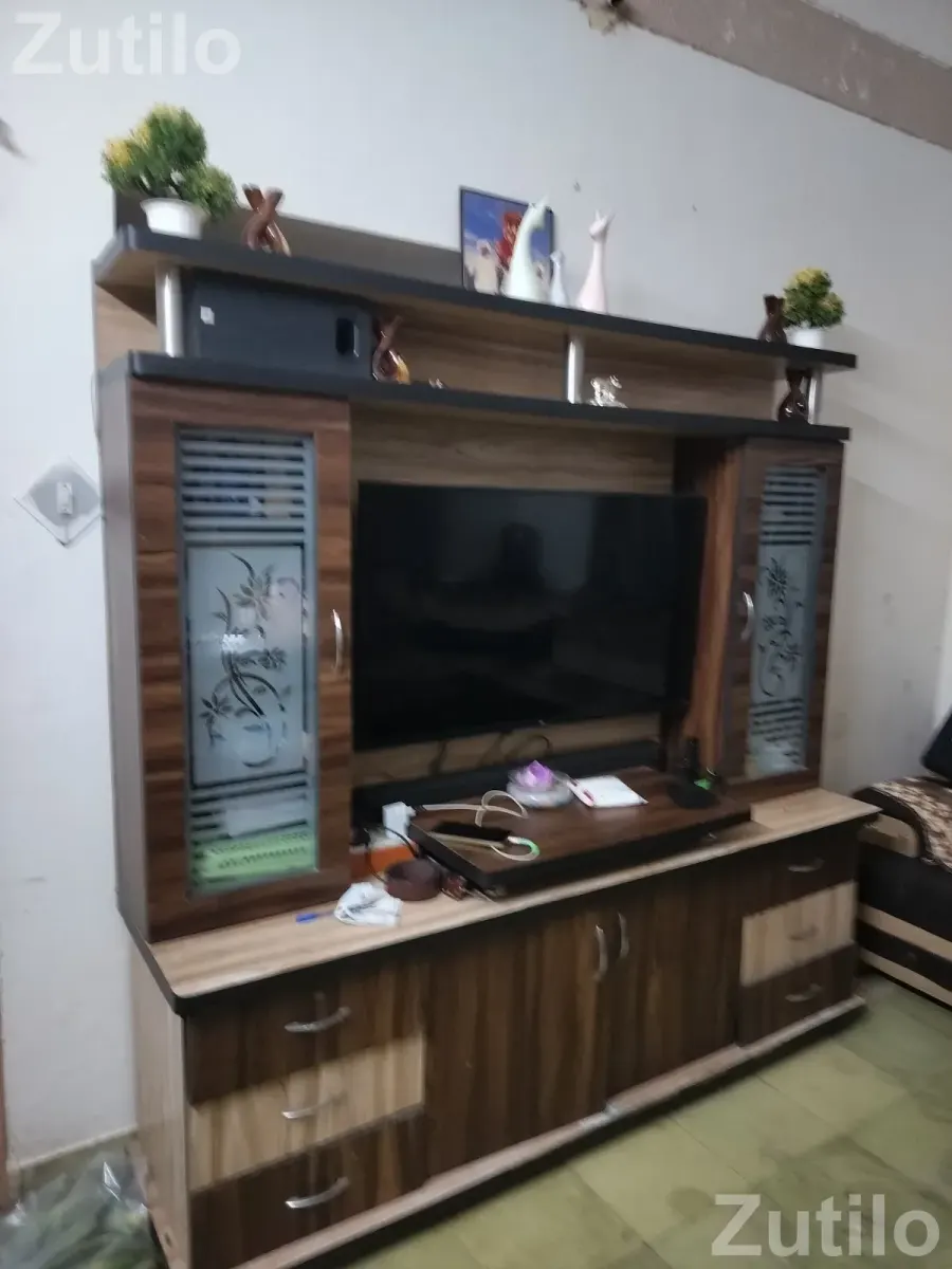 Best tv cabinet with table - કબાટ અને સ્ટોરેજ - હિંમતનગર - Image 2