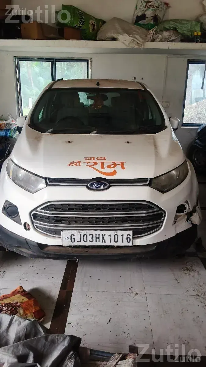 2015 Ford EcoSport White SUV for Sale - Cars - Junagadh City - Image 2