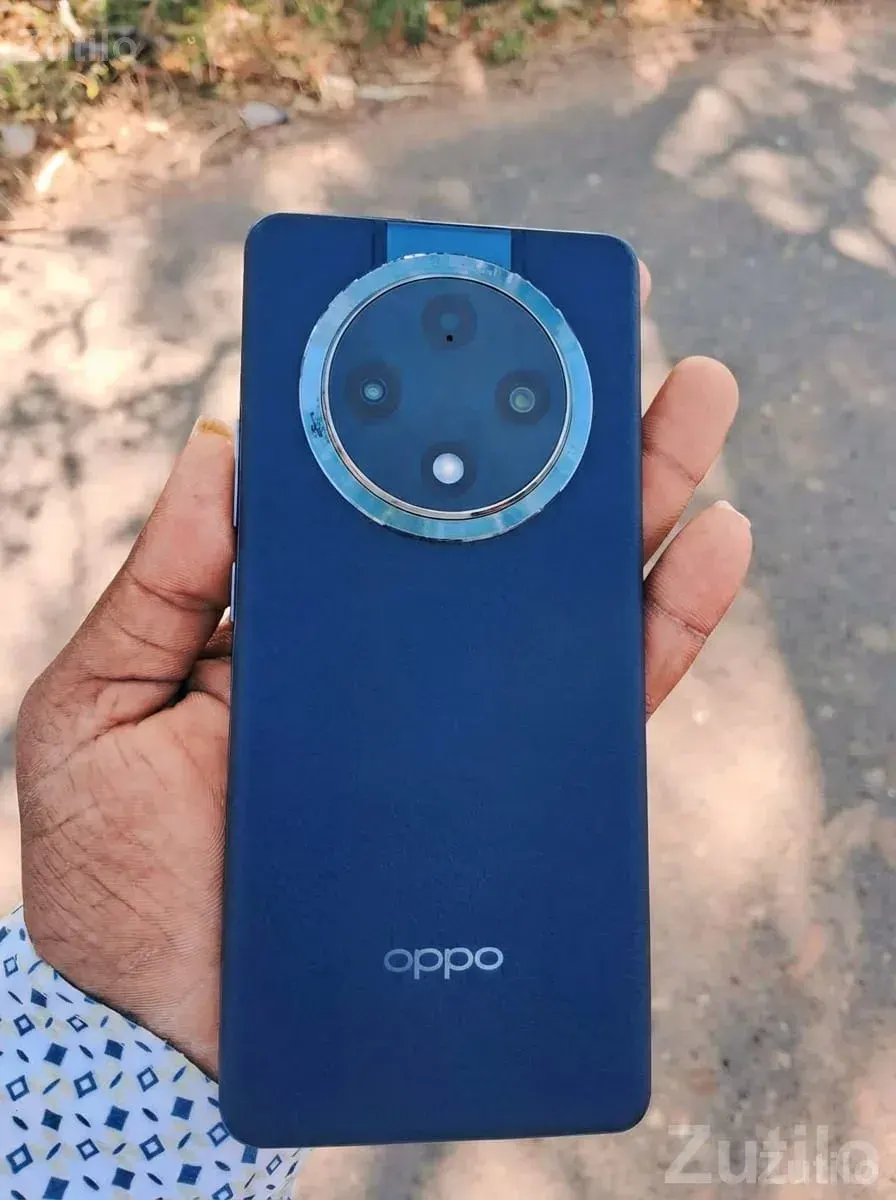 OPPO F27 Pro+ 5G Blue, Great Condition - Mobile Phones - Anand City - Image 3