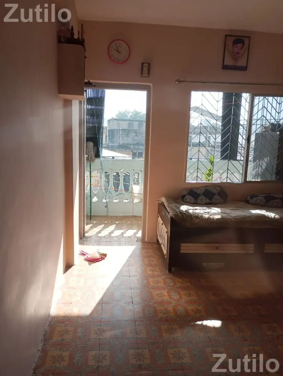 2 bhk flat gooipura - House for Sale - Surat City - Image 1