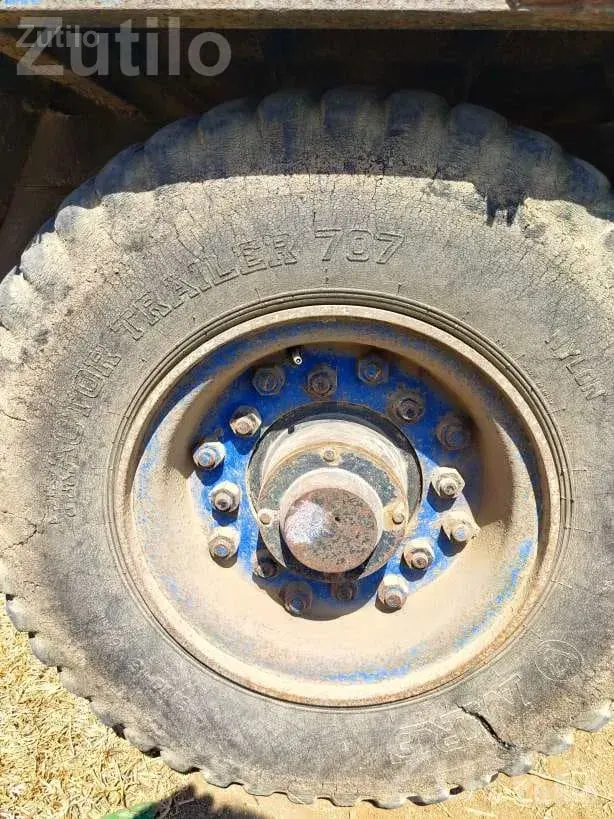 Used Trolley Tyre for Vehicle - Auto Parts - Khambhalia - Image 2