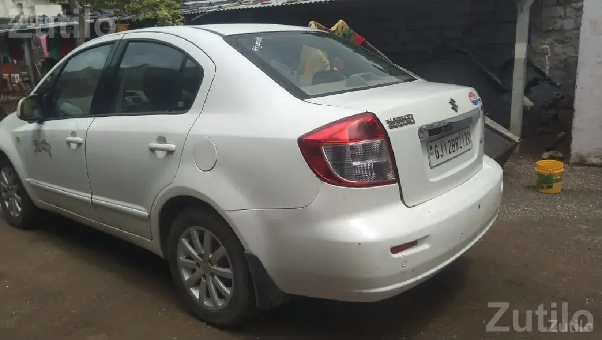 Maruti Suzuki SX4 2012 Diesel Car - કાર - જામકંડોરણા - Image 2