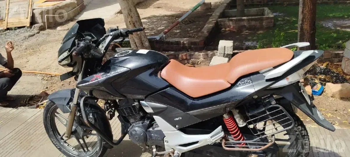 CBZ Xtreme 2013 Bike with New Tyres - Bikes - Dhoraji - Image 2