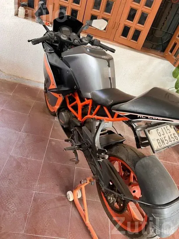 KTM RC 200 2017 Model Bike - બાઇક્સ - ધરમપુર - Image 5