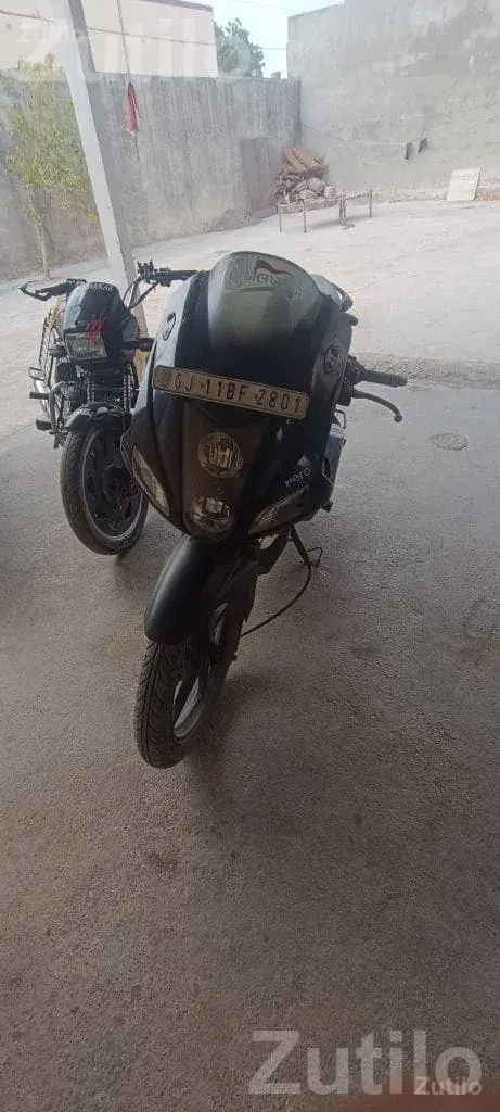 2015 Hero Karizma Black Bike - બાઇક્સ - જામજોધપુર - Image 3