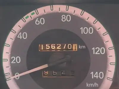 2015 Car with 156270 km Odometer 2015 Car with 156270 km Odometer