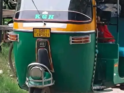Auto Rickshaw Passenger Three Wheeler