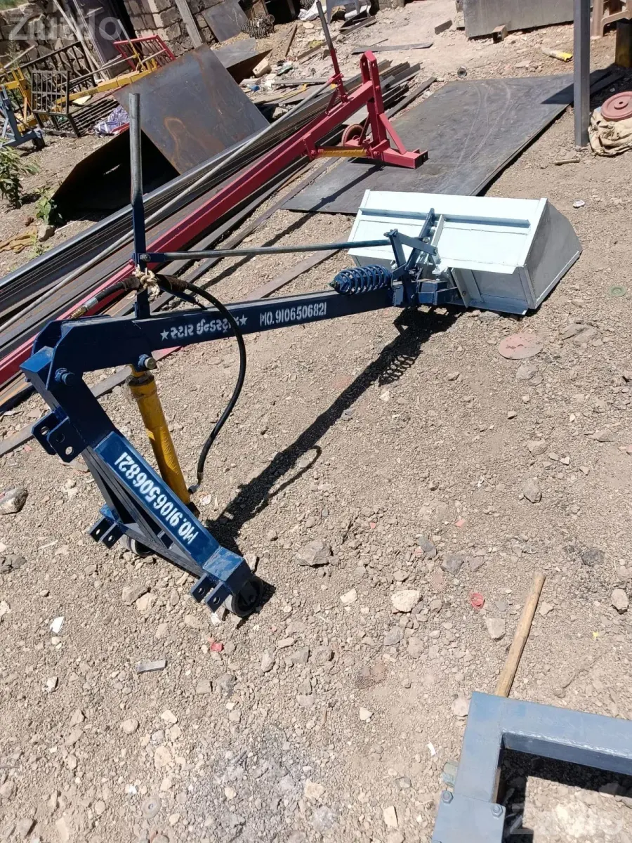 Custom Heavy Duty Loader Available - બાંધકામના વાહનો - પોરબંદર - Image 5