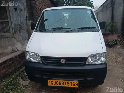 Car Rental Service for Weddings and Trips