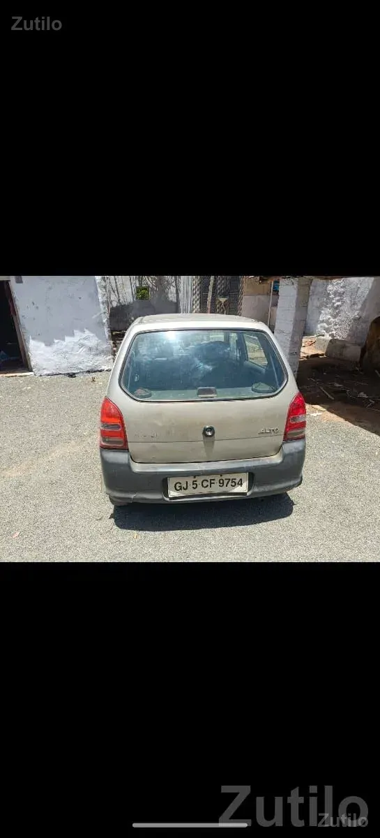 2006 Small Family Car – Beige Hatchback - કાર - તલાલા - Image 2