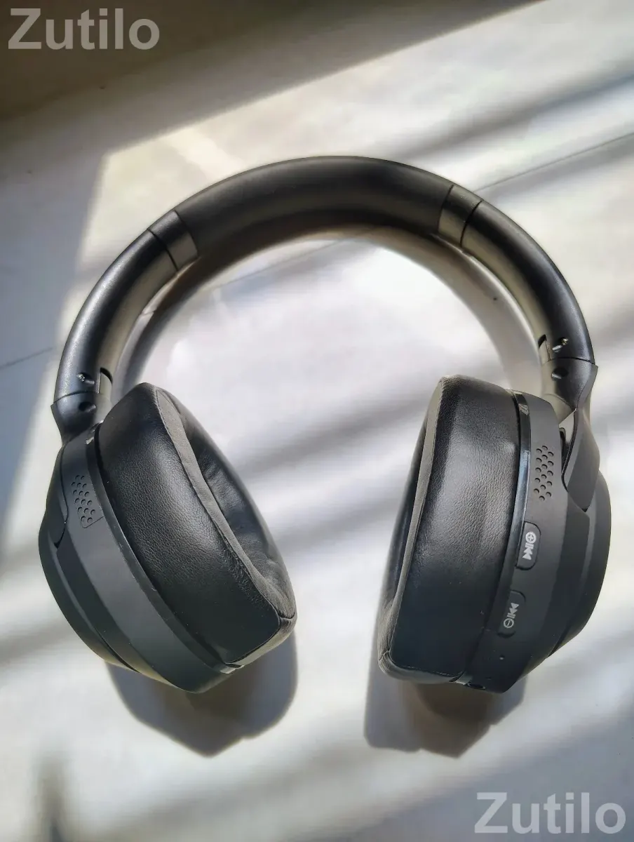 SONY WH-1000XM4 headphone - ઇલેક્ટ્રોનિક ઍક્સેસરીઝ - સુરત શહેર - Image 4