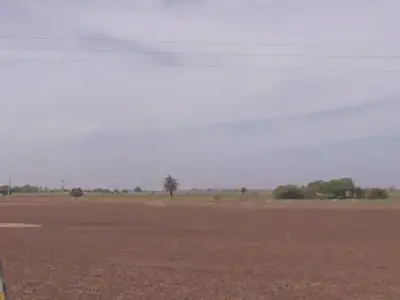 જમીન વેચવાની છે જમીન વેચવાની છે