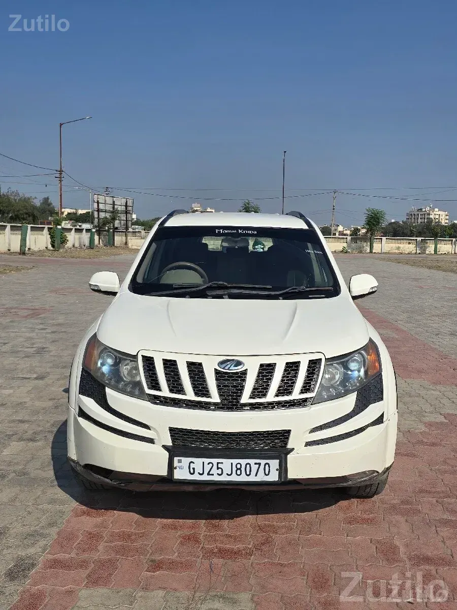 Mahindra XUV500 W8 2012 White SUV - Cars - Bhanvad - Image 3