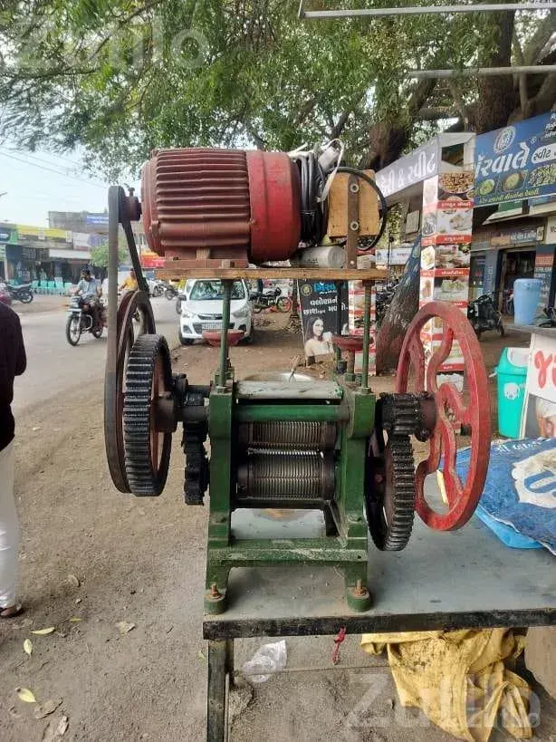 Sugarcane Juice Machine Heavy Duty Crusher - Machinery - Visavadar - Image 4