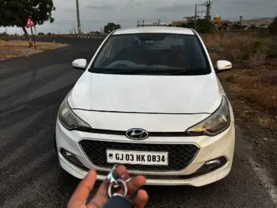 2015 Hyundai i20 Diesel Top Model White 2015 Hyundai i20 Diesel Top Model White